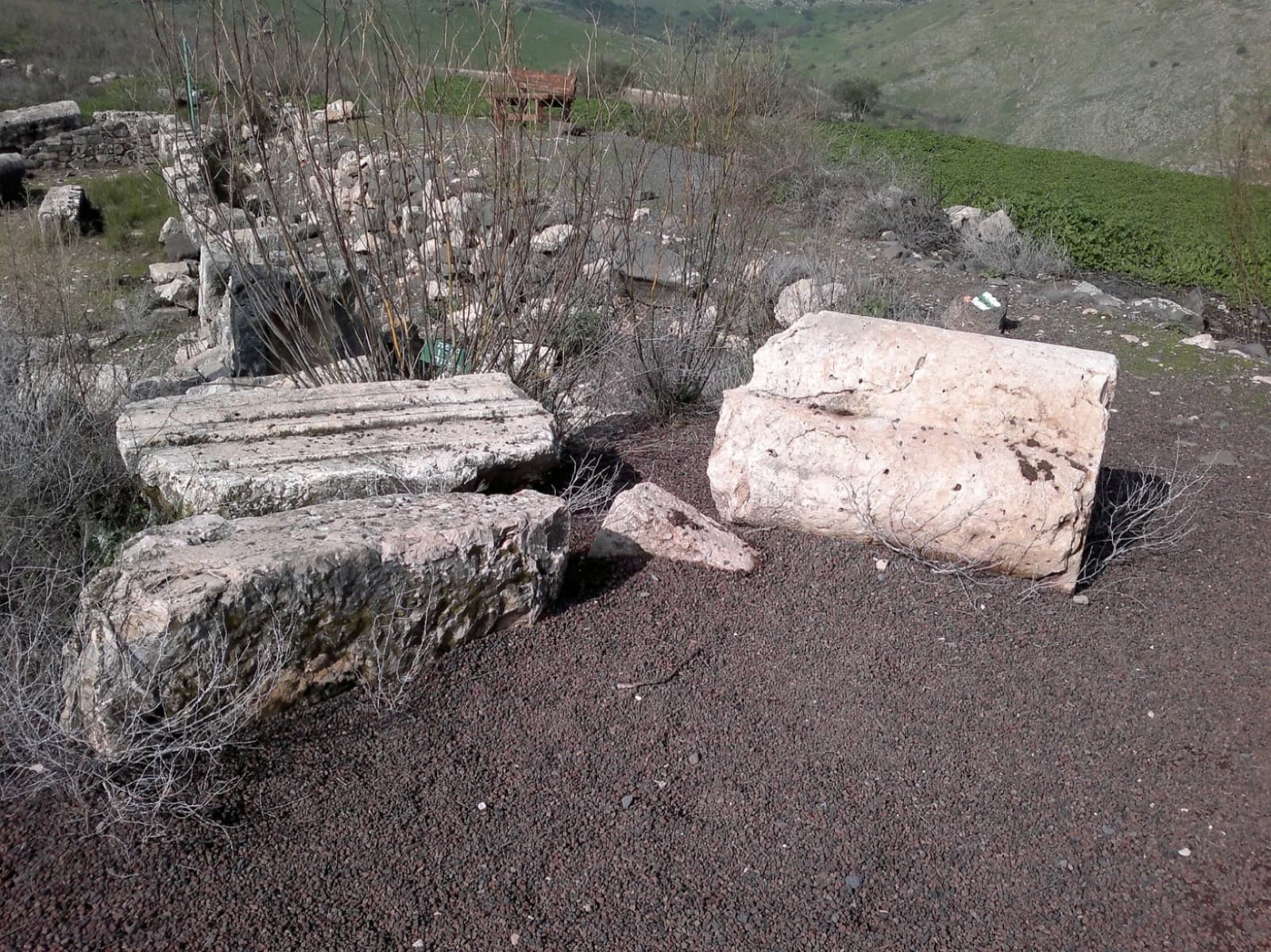 The Arbel synagogue gate photographed in 2011